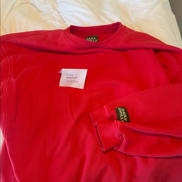 Red daily drills oversized crewneck - Picture 2 of 2